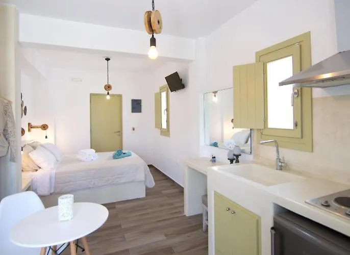 Diasino And Car דירה *