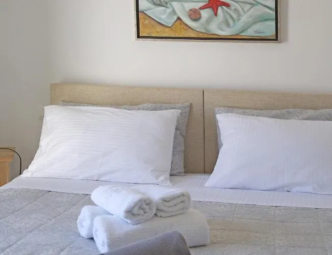 דירה Diasino And Car