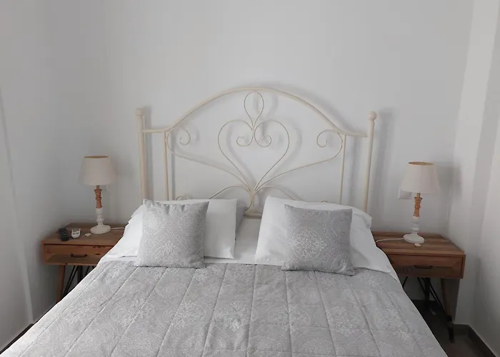 Daire Diasino And Car *